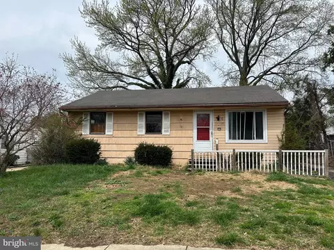105 Rosecrest Dr, Annapolis, MD 21403