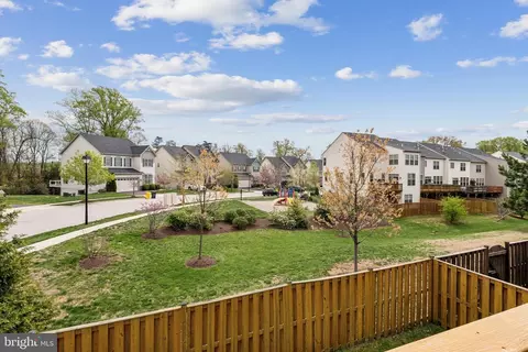 Exterior - 305 Hersden Ln, Arnold, MD 21012 photo 2 of 3