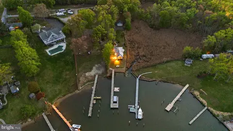 View/Area - 1080 Mayo Rd, Edgewater, MD 21037 photo 5 of 8