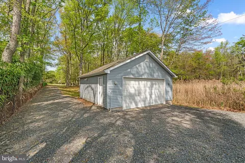 Exterior - 1080 Mayo Rd, Edgewater, MD 21037 photo 15 of 16