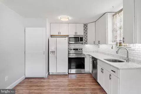 Kitchen - 7728 Notley Rd, Pasadena, MD 21122 photo 1 of 2