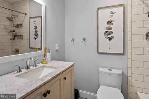 Bath - 7728 Notley Rd, Pasadena, MD 21122 photo 1 of 2