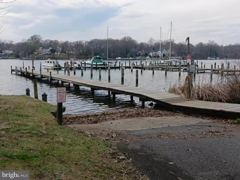 176 Southdown Rd, Edgewater, MD 21037 photo 5
