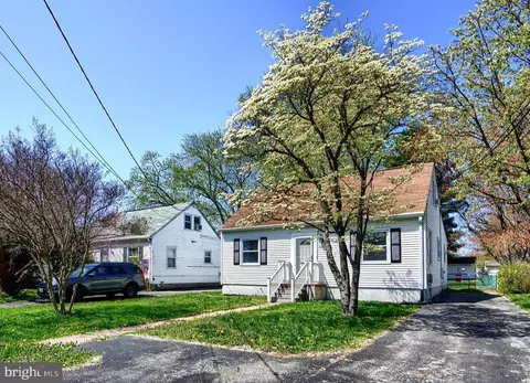 208 Benmere Rd, Glen Burnie, MD 21060