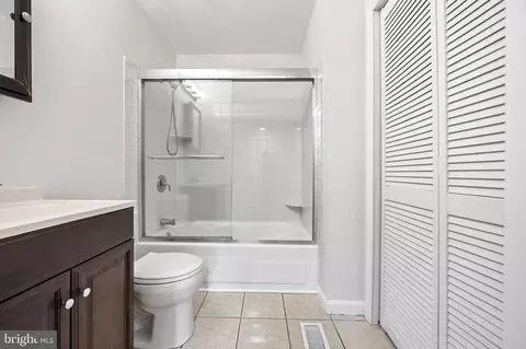 Bath - 652 Chapelview Dr, Odenton, MD 21113 photo 1 of 1
