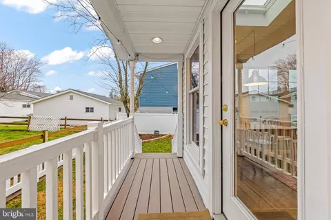 Exterior - 432 Silver Run Rd, Edgewater, MD 21037 photo 3 of 7