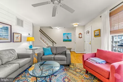 Living - 432 Silver Run Rd, Edgewater, MD 21037 photo 3 of 3