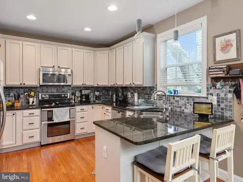 688 Red Cedar Rd, Annapolis, MD 21409 photo 12