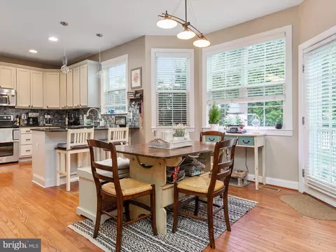 688 Red Cedar Rd, Annapolis, MD 21409 photo 10