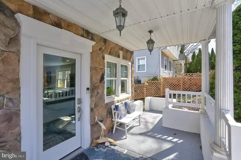 Exterior - 630 Laurel Dr, Pasadena, MD 21122 photo 5 of 12