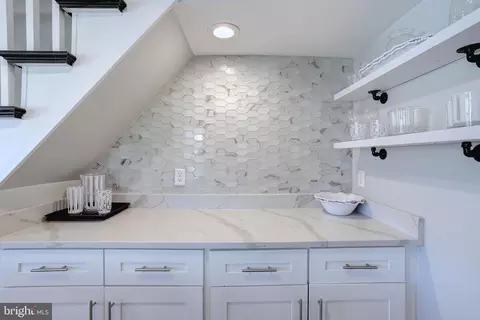 Other - 630 Laurel Dr, Pasadena, MD 21122 photo 3 of 12
