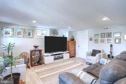 Other - 630 Laurel Dr, Pasadena, MD 21122 photo 6 of 12