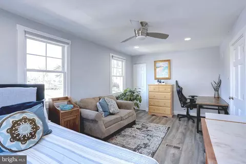 Bedroom - 630 Laurel Dr, Pasadena, MD 21122 photo 2 of 5