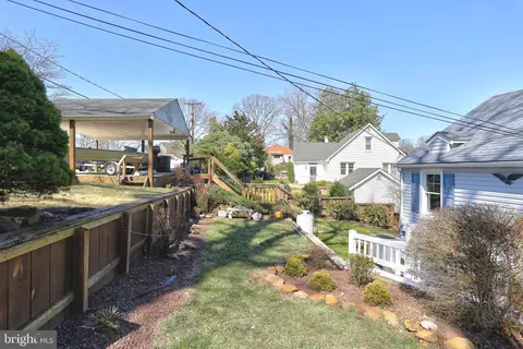 Exterior - 630 Laurel Dr, Pasadena, MD 21122 photo 7 of 12