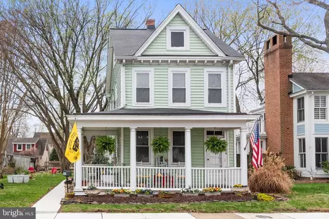 604 6th St, Annapolis, MD 21403