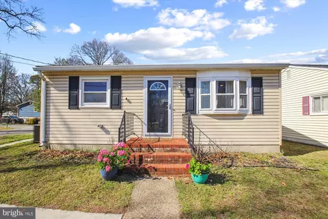 Exterior - 7846 Mayford Ave, Pasadena, MD 21122 photo 1 of 8