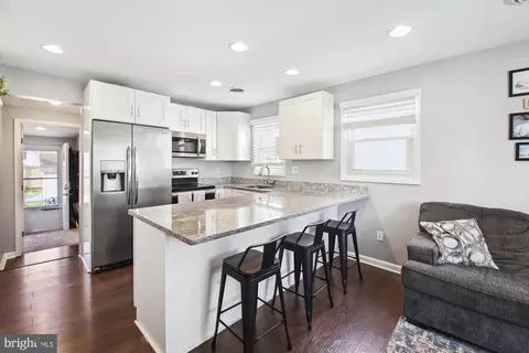 Kitchen - 7846 Mayford Ave, Pasadena, MD 21122 photo 1 of 2