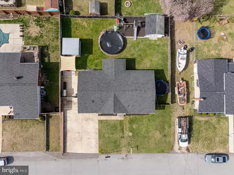 212 Winston Rd, Pasadena, MD 21122 photo 46