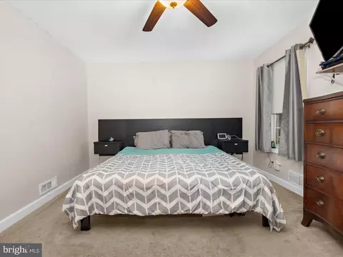 212 Winston Rd, Pasadena, MD 21122 photo 15