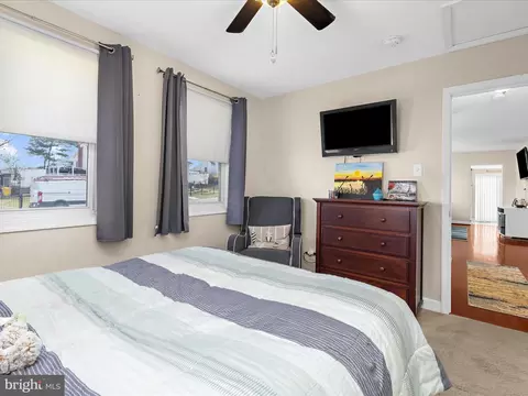 212 Winston Rd, Pasadena, MD 21122 photo 27