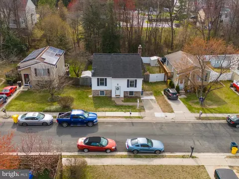 View/Area - 8028 Escalon Ave, Pasadena, MD 21122 photo 8 of 16