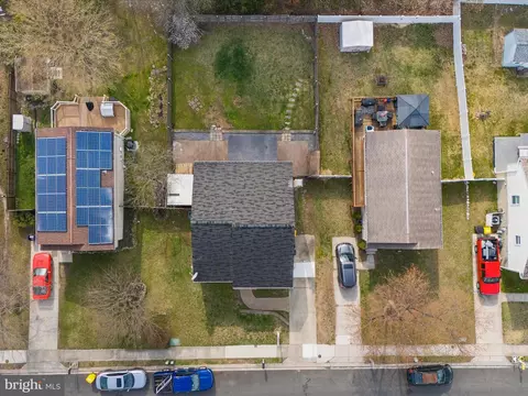 View/Area - 8028 Escalon Ave, Pasadena, MD 21122 photo 3 of 16