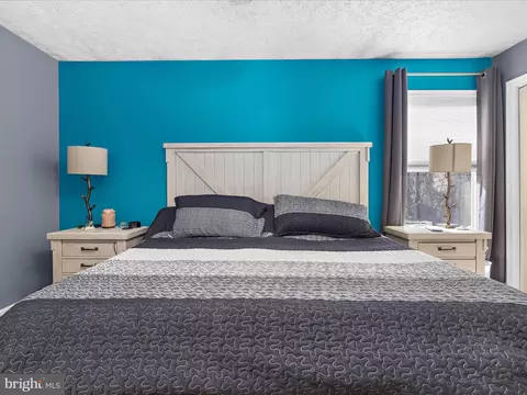 Bedroom - 8028 Escalon Ave, Pasadena, MD 21122 photo 7 of 8