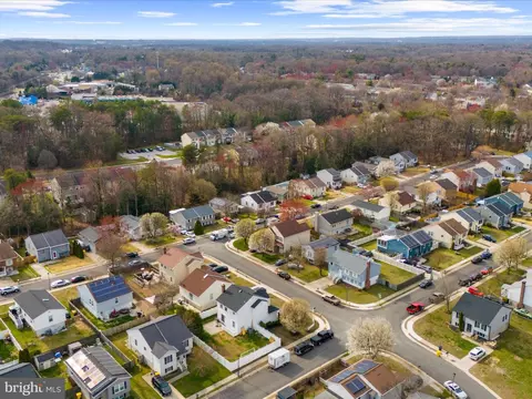 View/Area - 8028 Escalon Ave, Pasadena, MD 21122 photo 13 of 16