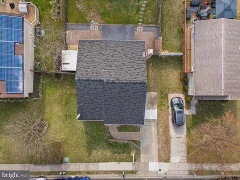 View/Area - 8028 Escalon Ave, Pasadena, MD 21122 photo 2 of 16