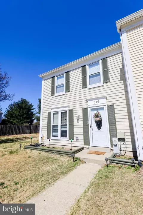 546 Swoop Hill Rd, Glen Burnie, MD 21061