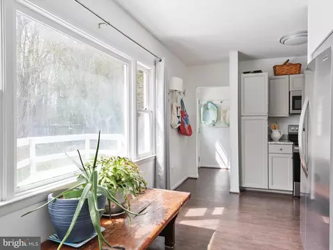 Entry Way - 205 Arunah Ave, Edgewater, MD 21037 photo 6 of 8