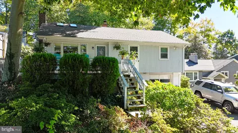 Exterior - 3563 S River Ter, Edgewater, MD 21037 photo 2 of 8