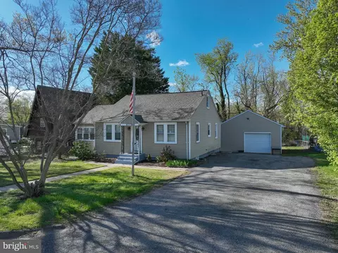 313 Orchard Rd, Edgewater, MD 21037 photo 3