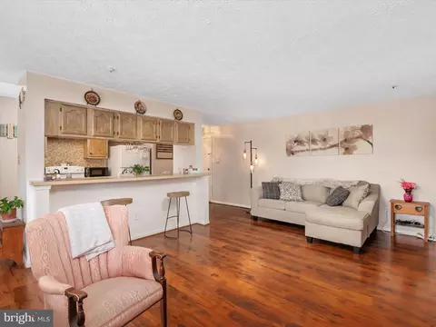 837 Deering Rd #8G, Pasadena, MD 21122 photo 8
