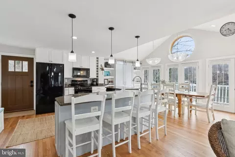 Kitchen - 157 Edgeway, Arnold, MD 21012 photo 1 of 3
