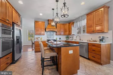 784 Olivia Way, Pasadena, MD 21122 photo 8