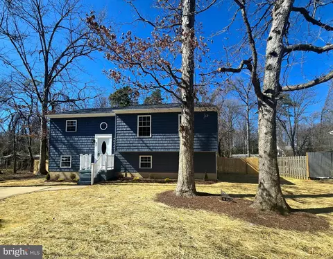 480 Lincoln Dr, Glen Burnie, MD 21060