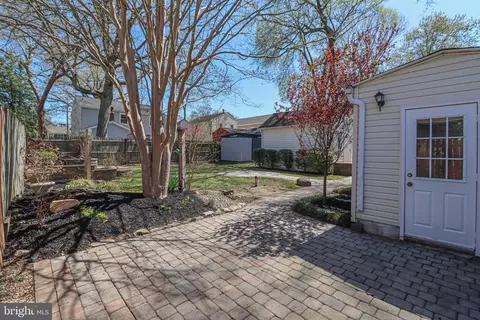 Exterior - 1719 Fairhill Dr, Edgewater, MD 21037 photo 10 of 11