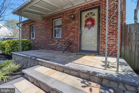 Exterior - 1719 Fairhill Dr, Edgewater, MD 21037 photo 3 of 11