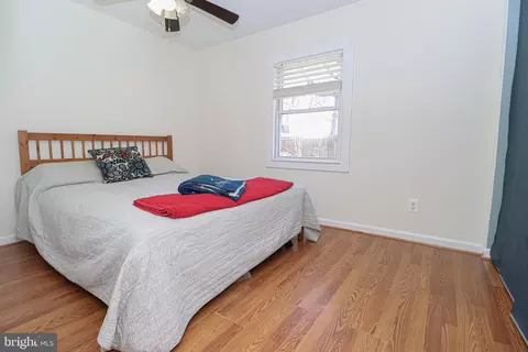 Bedroom - 1719 Fairhill Dr, Edgewater, MD 21037 photo 1 of 3