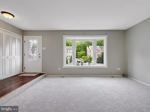 Living - 2110 Laurance Ct, Crofton, MD 21114 photo 3 of 4