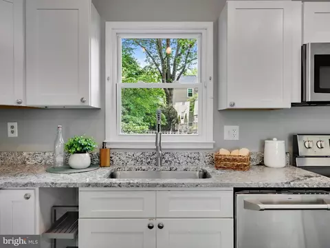 Kitchen - 2110 Laurance Ct, Crofton, MD 21114 photo 5 of 5