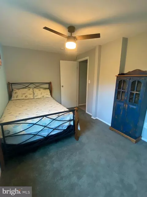 Bedroom - 8000 Hadfield Ct, Pasadena, MD 21122 photo 5 of 5