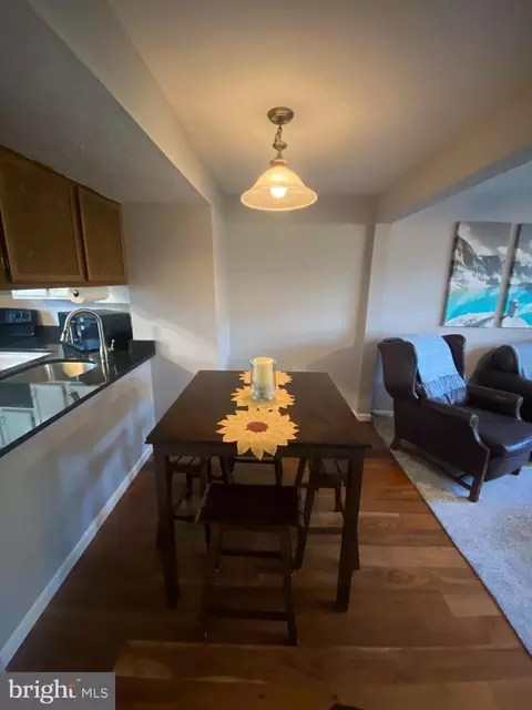 Dining - 8000 Hadfield Ct, Pasadena, MD 21122 photo 1 of 1