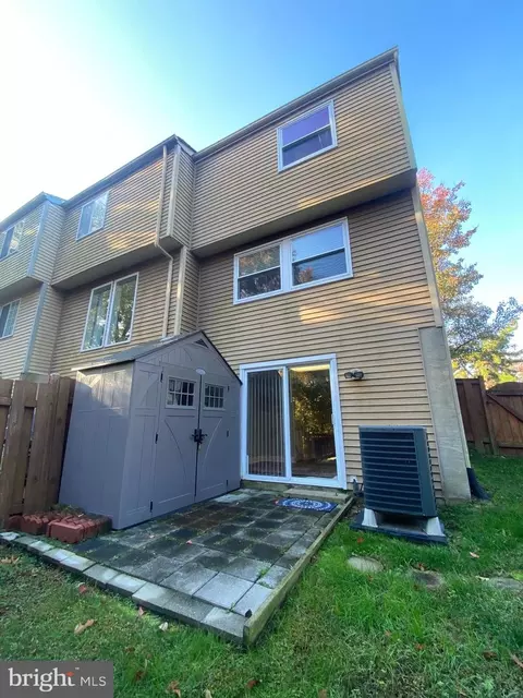 Exterior - 8000 Hadfield Ct, Pasadena, MD 21122 photo 7 of 7