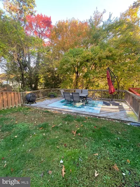 Exterior - 8000 Hadfield Ct, Pasadena, MD 21122 photo 4 of 7