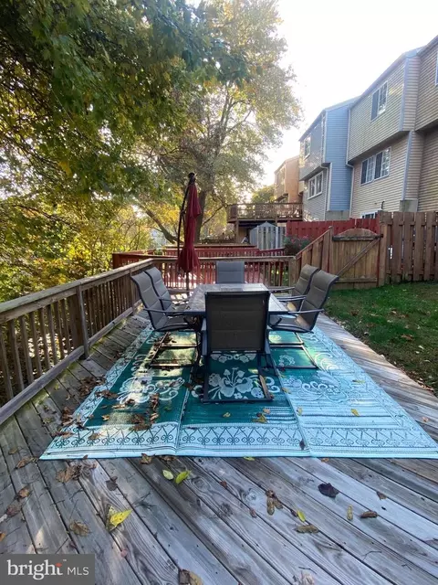 Exterior - 8000 Hadfield Ct, Pasadena, MD 21122 photo 5 of 7