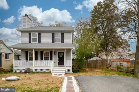 3745 Beach Drive Blvd, Edgewater, MD 21037