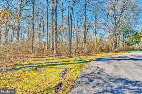 View/Area - 4871 Avery Rd, Shady Side, MD 20764 photo 1 of 1