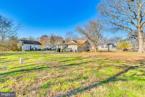 Exterior - 4871 Avery Rd, Shady Side, MD 20764 photo 1 of 2
